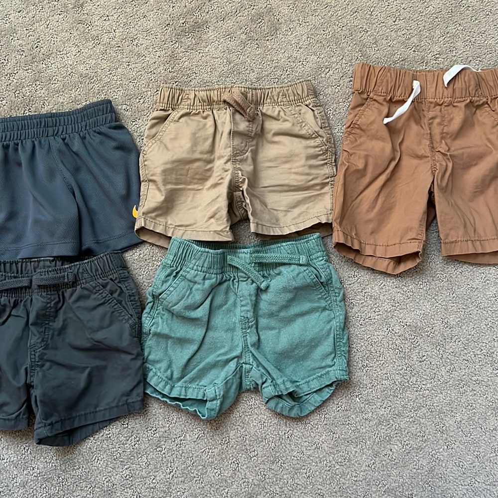 5 Pairs of baby shorts